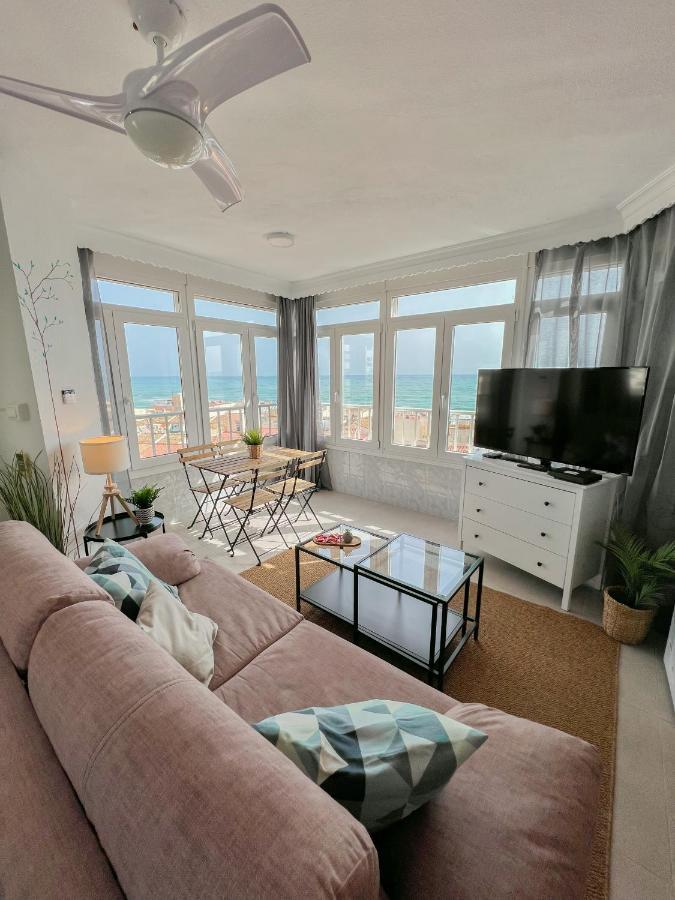 Beautiful Sea Views Apartment Pool & Beach Torremolinos Kültér fotó
